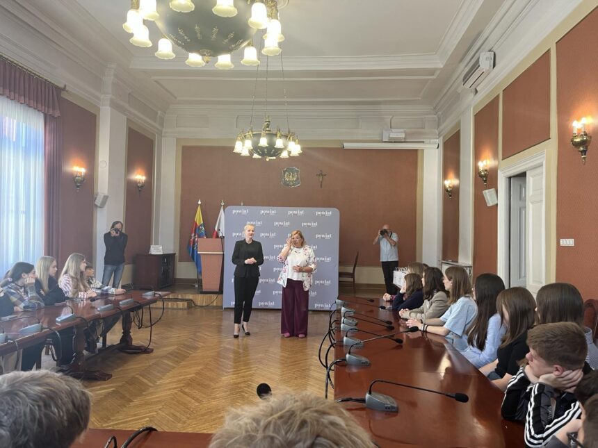 Нас єднає багато, а найбільше – вода