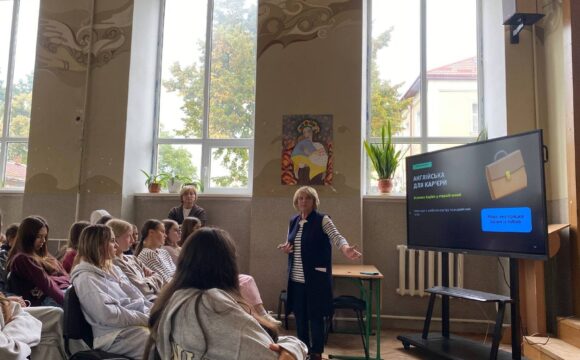 820280138_1625621339358038_2543074457189673223_n Перші кроки дев’ятикласників до профільної школи